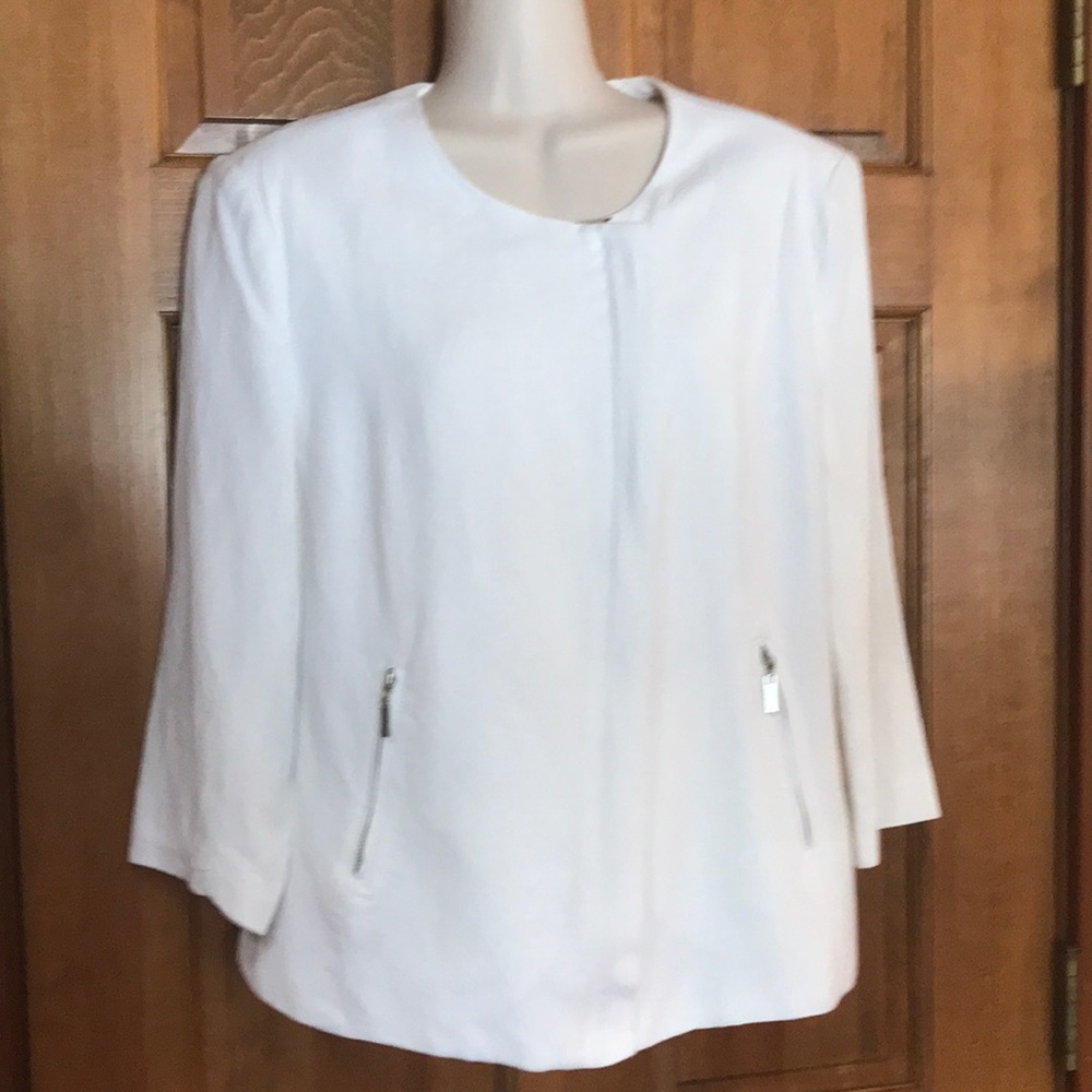 Premise 6 white linen zip up Jacket
